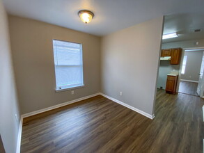 13706 Vida Ln in Dallas, TX - Building Photo - Building Photo