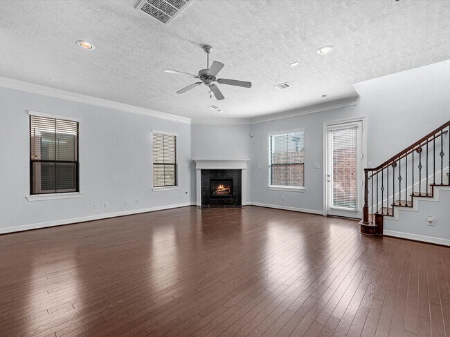 11643 Royal Oaks View in Houston, TX - Building Photo - Building Photo