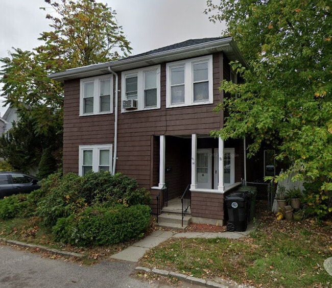 property at 14 Lyons Ct
