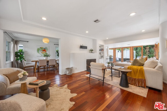 property at 3964 Goodland Pl