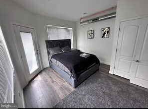 117 W Girard Ave in Philadelphia, PA - Building Photo - Building Photo