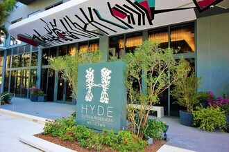 3401 NE 1st Ave in Miami, FL - Building Photo - Building Photo