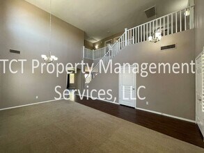 2424 W St Kateri Dr in Phoenix, AZ - Building Photo - Building Photo