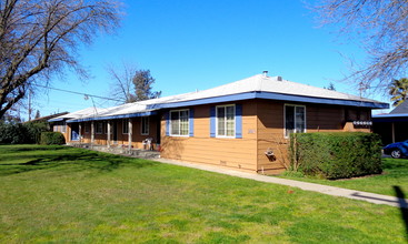 Bell East & Bell West Apartments in Sacramento, CA - Building Photo - Other