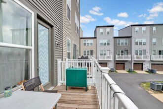 2502 Emerald Branch Dr in Hyattsville, MD - Building Photo - Building Photo
