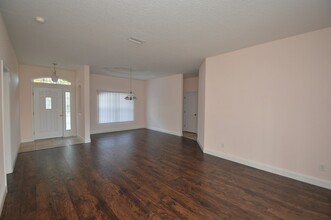 7 Robin Pl in Palm Coast, FL - Building Photo - Building Photo