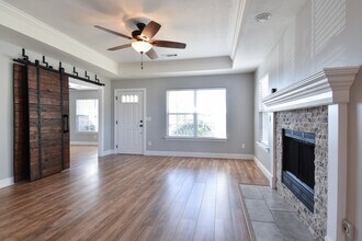 701 Earls Ct in Bentonville, AR - Building Photo - Building Photo