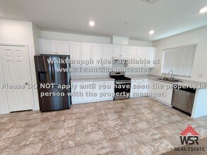 27914 C. Talavera in Romoland, CA - Building Photo - Building Photo