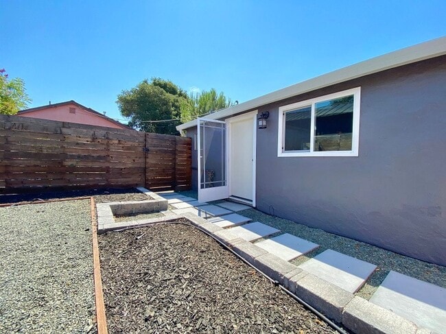 property at 1407 Vale Ave