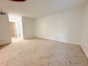 1530 Live Oak Dr in Tallahassee, FL - Building Photo - Building Photo