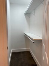 704 W Sunset Dr in Atmore, AL - Foto de edificio - Building Photo