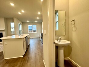 6157 Savannah St SE in Albany, OR - Building Photo - Building Photo