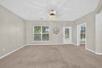 1250 Image Ives Dr in Lawrenceville, GA - Building Photo - Building Photo