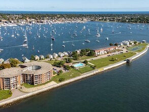 1316 Capella S in Newport, RI - Building Photo - Building Photo