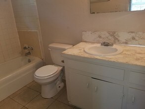 1309 Plummer St-Unit -#12 in Jacksonville, AR - Building Photo - Building Photo