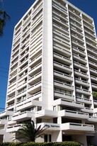 5400 Ocean Blvd Apartamentos