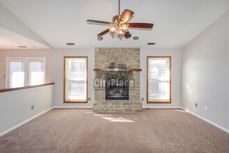 3126 River Birch Dr in Indianapolis, IN - Building Photo - Building Photo