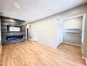 1905 W Huron St in Chicago, IL - Building Photo - Building Photo