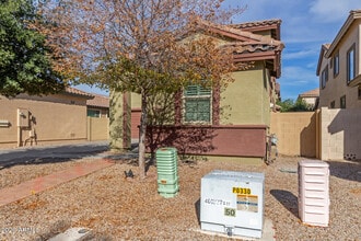 1684 W Pelican Dr in Chandler, AZ - Building Photo - Building Photo
