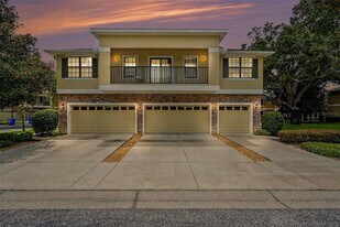 5520 Kinglethill Dr in Fish Hawk, FL - Building Photo