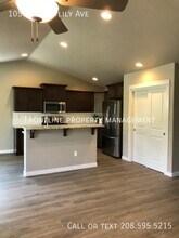 10578 W Daylily Ave in Star, ID - Building Photo - Building Photo