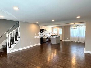 1568 Cottage Ln in Towson, MD - Building Photo - Building Photo