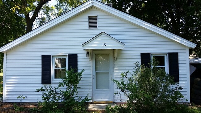 property at 10 Halsey St