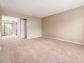 5297 Brandy Oaks Ln in Columbus, OH - Building Photo - Building Photo