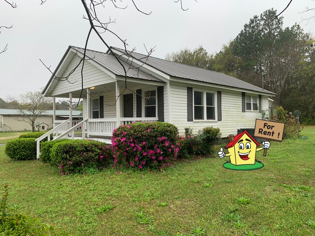 24 Ragan Ave in Eastman, GA - Building Photo - Building Photo