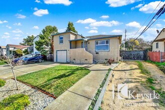 2420 Alameda St in Vallejo, CA - Building Photo - Building Photo