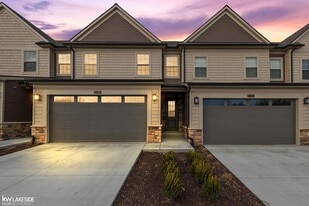 11382 LANGFELD Spur in Brighton, MI - Building Photo