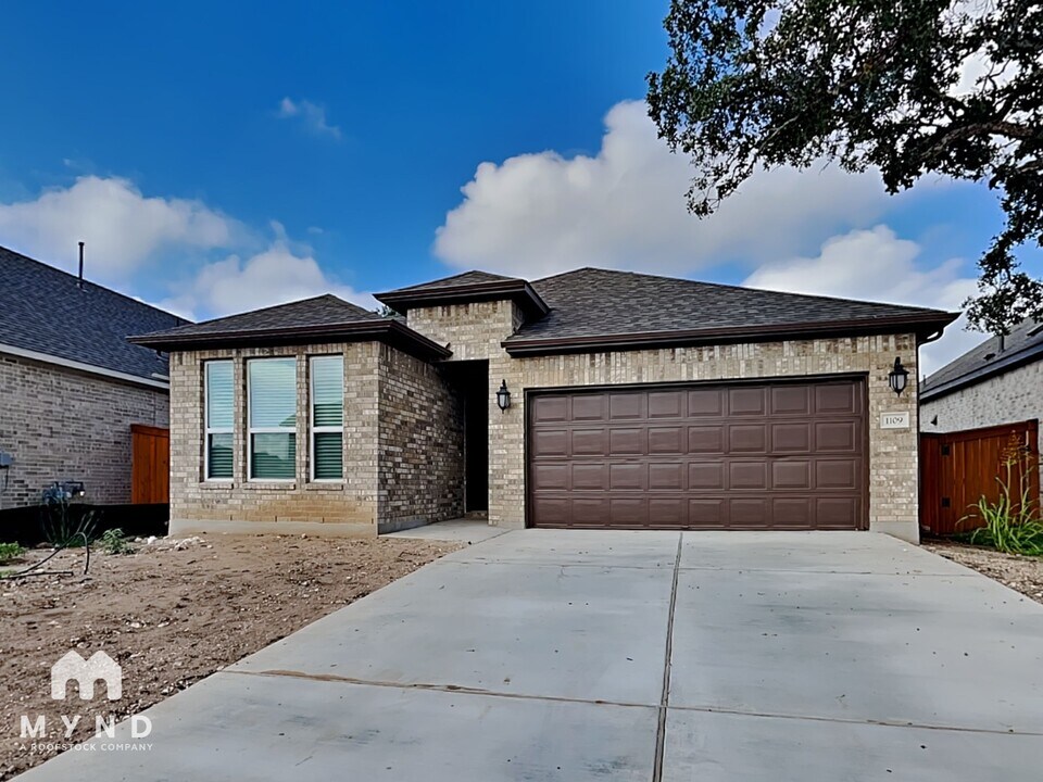 1109 Mulberry Oak Ln in Georgetown, TX - Foto de edificio