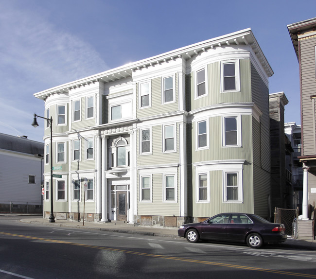 1635 Dorchester Ave in Boston, MA - Building Photo - Building Photo