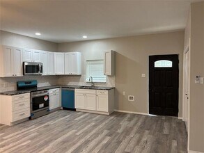 6272 Adelbert Dr in Fort Worth, TX - Building Photo - Building Photo