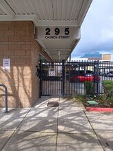 295 Church St SE in Salem, OR - Building Photo - Building Photo