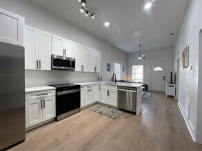 1106 W La Salle St in Tampa, FL - Building Photo - Building Photo