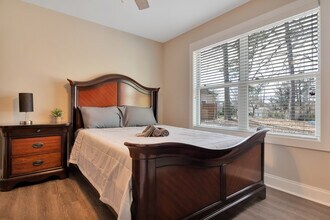 764 Mary Ln in Marietta, GA - Foto de edificio - Building Photo