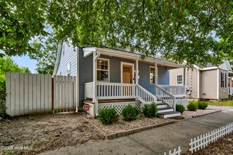 910 Walnut St in Wilmington, NC - Building Photo - Building Photo