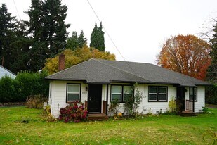 3008 Unander Ave in Vancouver, WA - Building Photo