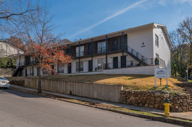 Highland Cliffs in Birmingham, AL - Foto de edificio - Building Photo