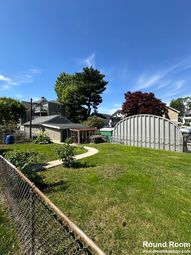 93 Hobart St, Unit 2