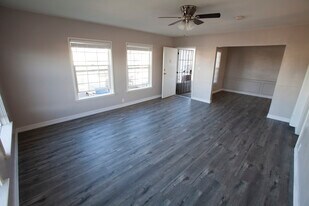 3536 W Adams Blvd, Unit 3538 half in Los Angeles, CA - Building Photo
