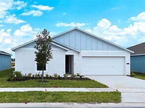 2710 PIONEER Trl in Eagle Lake, FL - Building Photo - Building Photo