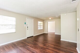 2229 W 16th St in Jacksonville, FL - Building Photo - Building Photo