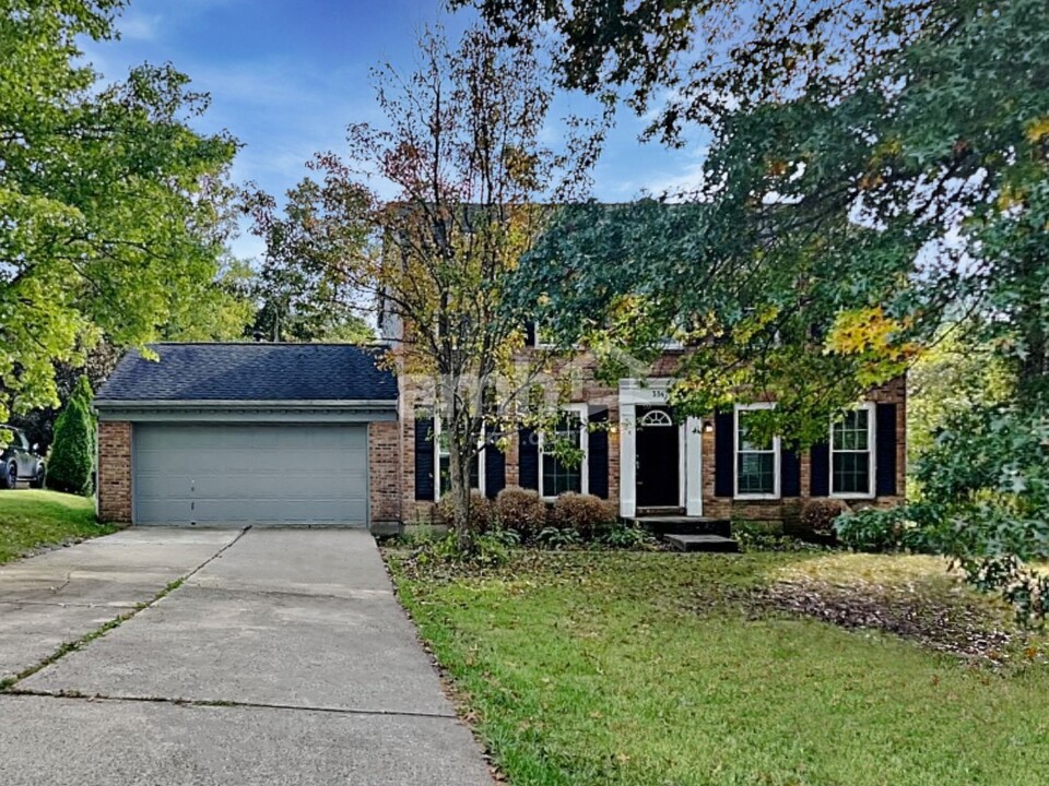 3367 Woodlyn Hills Dr in Erlanger, KY - Building Photo