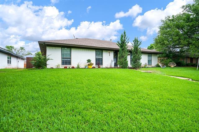 2620 Winterstone Dr in Plano, TX - Building Photo - Building Photo