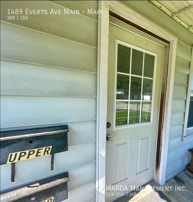1489 Everts Ave in Windsor, ON - Building Photo - Building Photo