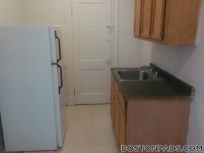 1167 Boylston St, Unit 6 in Boston, MA - Building Photo - Building Photo