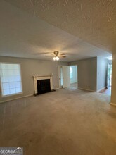 6431 Oakleaf Way in Morrow, GA - Building Photo - Building Photo