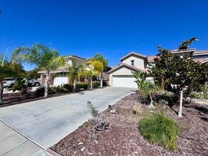 23394 Blue Gardenia Ln in Murrieta, CA - Building Photo - Building Photo